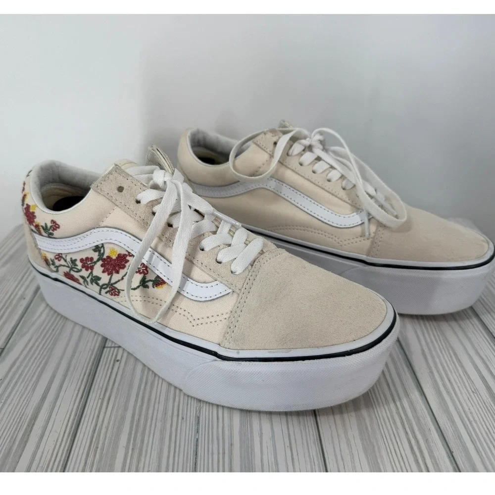 Vans Stackform Platform Sneakers Floral Embroidery Marshmallow Cream Women's 9.5